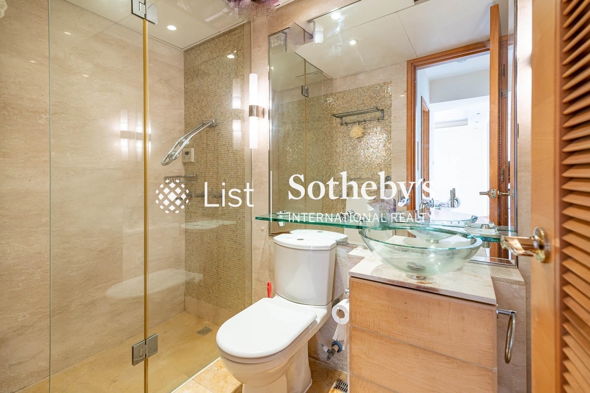 Residence Bel-Air Phase 1 貝沙灣第1期 | Guest Bathroom