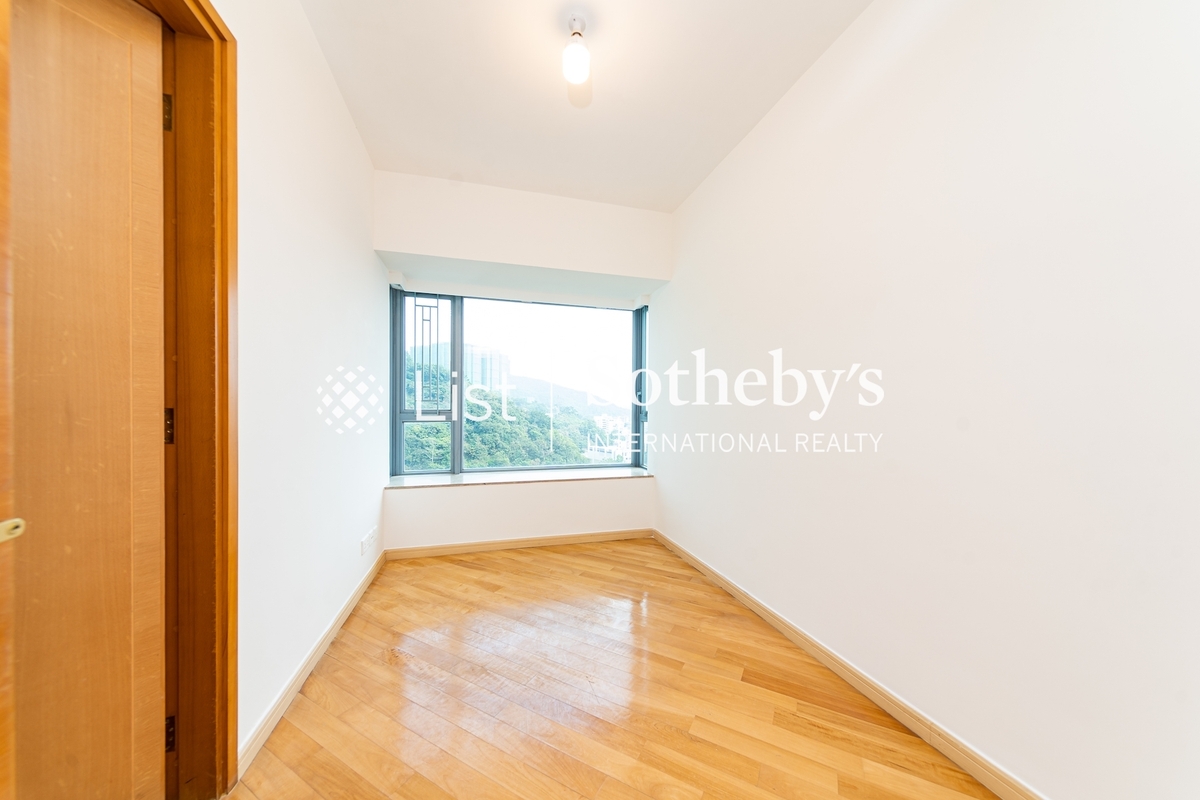 Residence Bel-Air Phase 1 贝沙湾第1期 | Second En-suite Bedroom