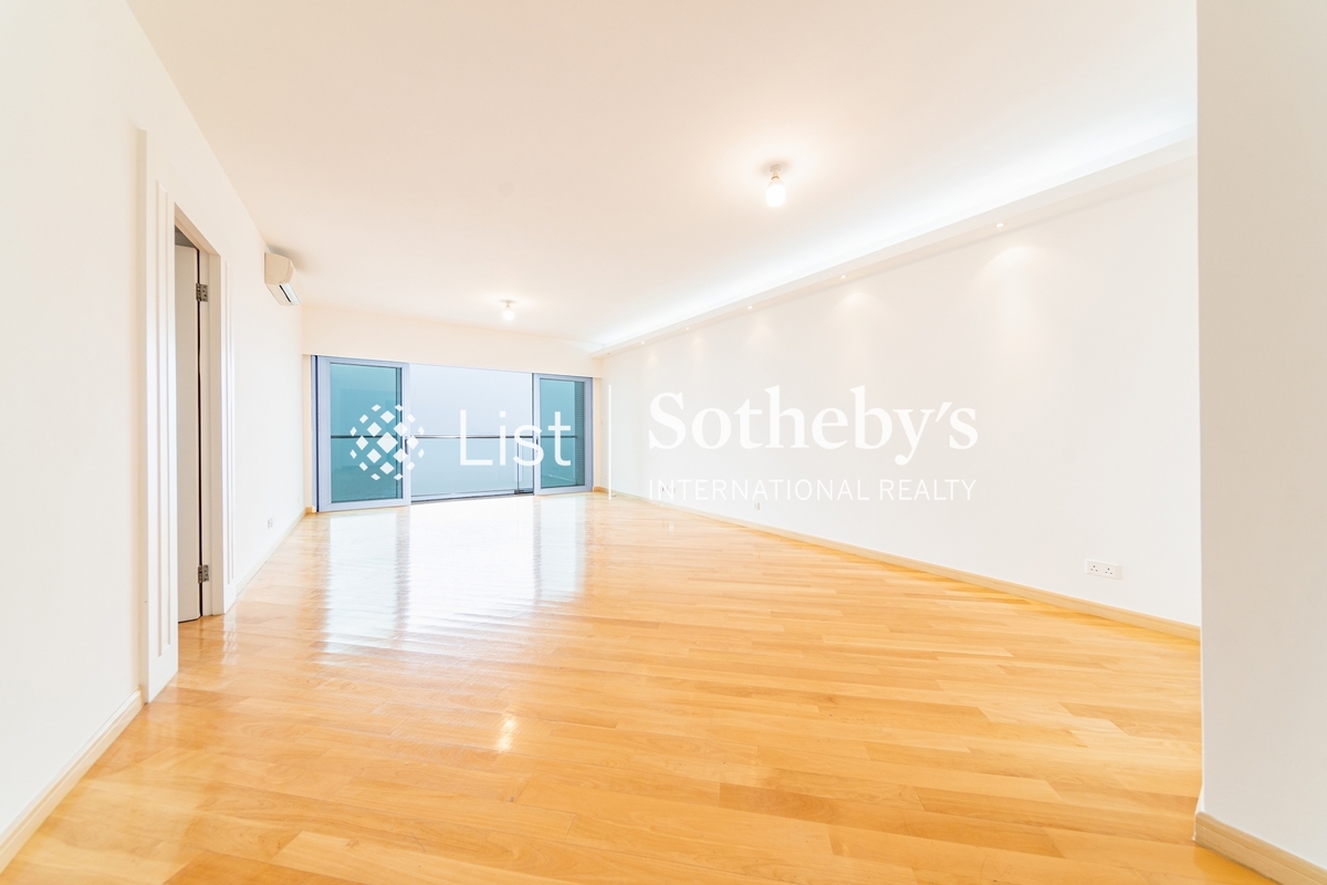 Residence Bel-Air Phase 1 贝沙湾第1期 | Living and Dining Room