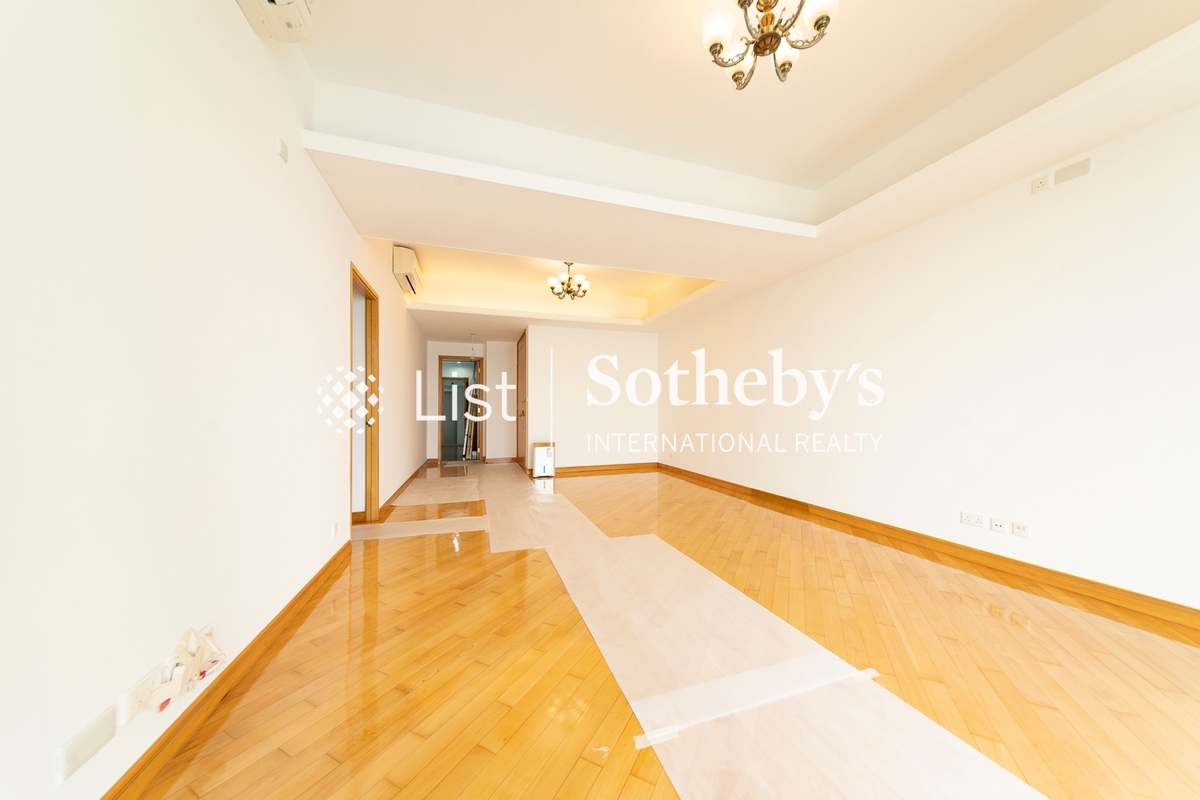 Residence Bel-Air Phase 1 贝沙湾第1期 | Living and Dining Room