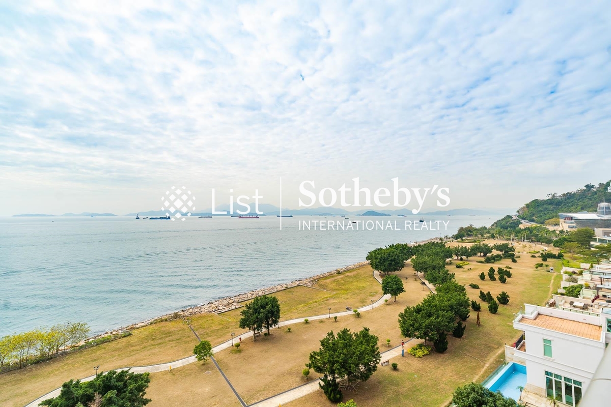 Residence Bel-Air Phase 2 South Tower 贝沙湾 2期 南岸 | View from Living and Dining Room