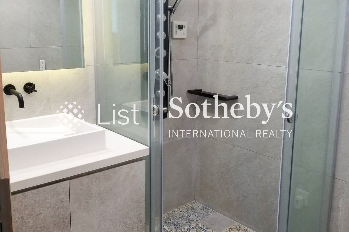 Residence Bel-Air Phase 2 South Tower 貝沙灣 2期 南岸 | Guest Bathroom