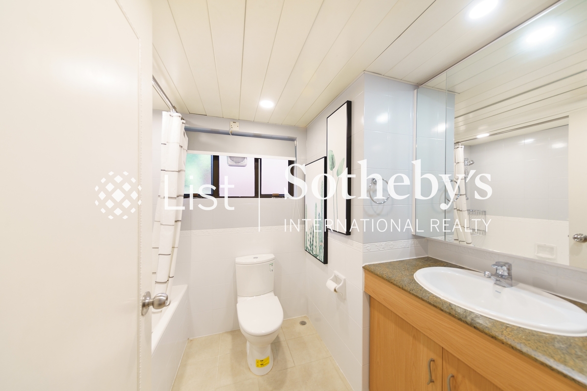 Orient Crest 東蘆 | Guest Bathroom