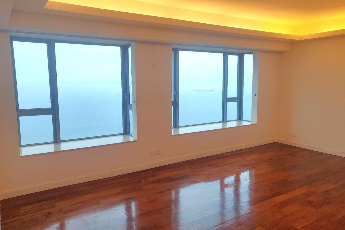 Residence Bel-Air Phase 2 South Tower 貝沙灣 2期 南岸 | Living and Dining Room