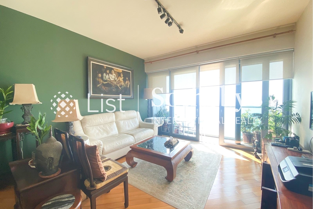 Residence Bel-Air Phase 2 South Tower 貝沙灣 2期 南岸 | Living and Dining Room