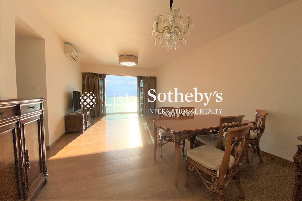 Residence Bel-Air Phase 2 South Tower 貝沙灣 2期 南岸 | Living and Dining Room