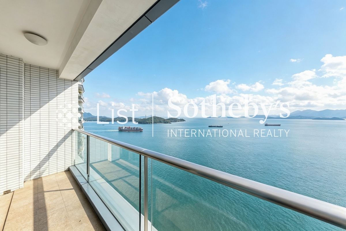Residence Bel-Air Phase 2 South Tower 贝沙湾 2期 南岸 | Balcony off Living and Dining Room