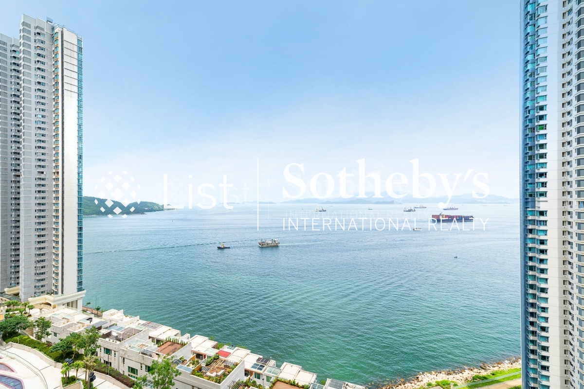 Residence Bel-Air Phase 6 - Bel-Air No. 8 貝沙灣第六期 - Bel-Air No. 8 | View from Living and Dining Room