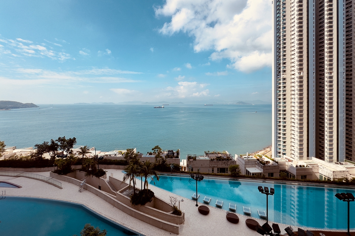 Residence Bel-Air Phase 6 - Bel-Air No. 8 貝沙灣第六期 - Bel-Air No. 8 | View from Living and Dining Room