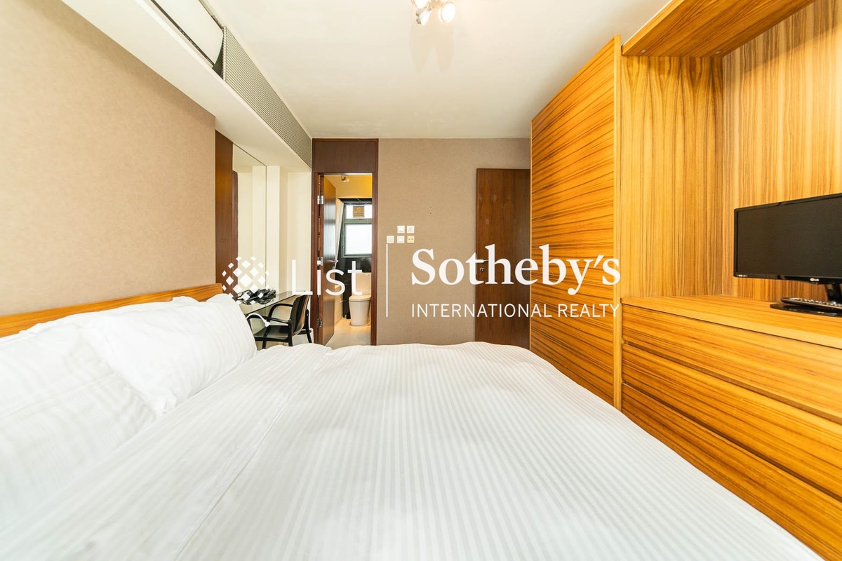 Jardine Summit 渣甸豪庭 | Master Bedroom