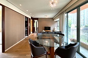 Jardine Summit 渣甸豪庭 | Living and Dining Room