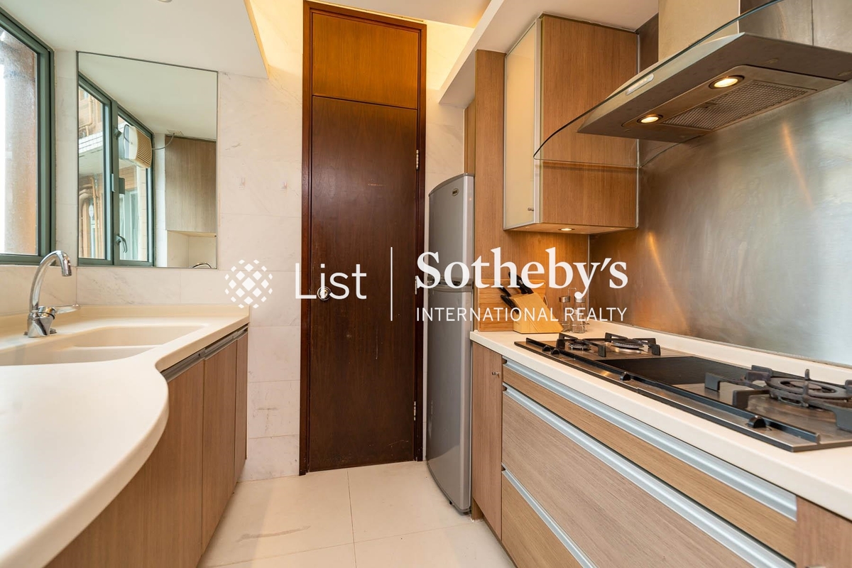 Jardine Summit 渣甸豪庭 | Kitchen