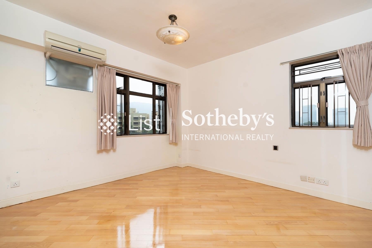 Sunrise Court 兆暉閣 | Master Bedroom