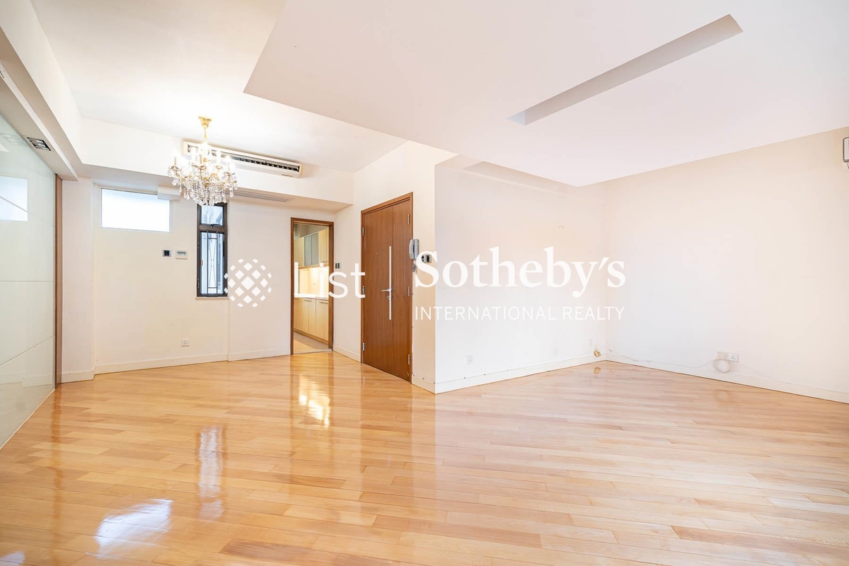 Sunrise Court 兆暉閣 | Dining Area