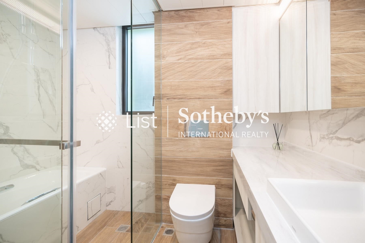 C.C. Lodge 優悠台 | Master Bathroom