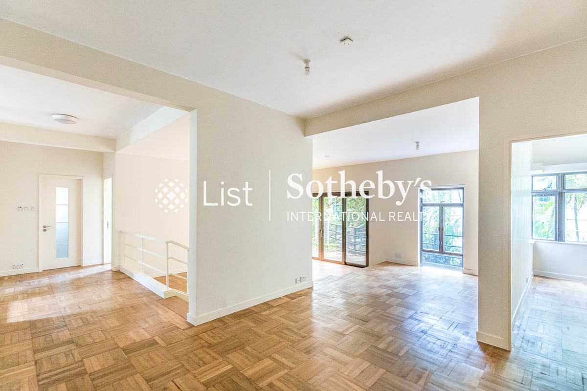 Evergreen Garden 松柏花園 | Living and Dining Rooms