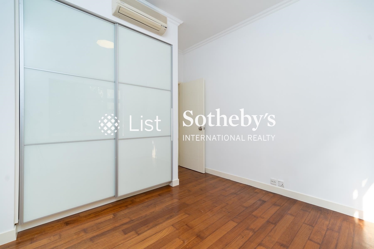 Evergreen Garden 松柏花園 | Fourth Bedroom