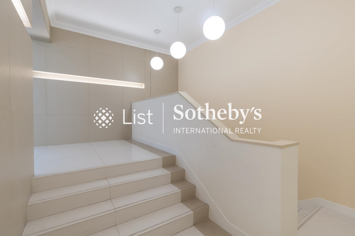 Evergreen Garden 松柏花園 | Foyer