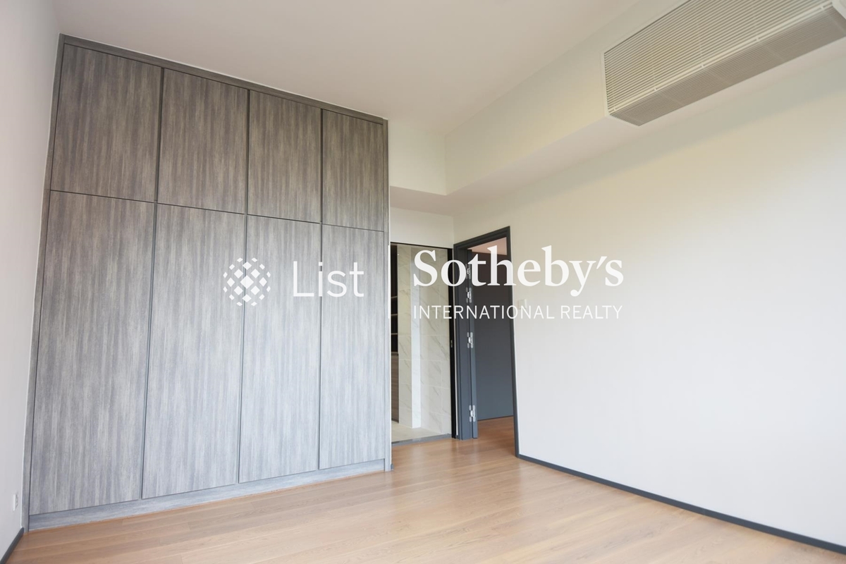South Bay Villas 南灣新邨 | Master Bedroom