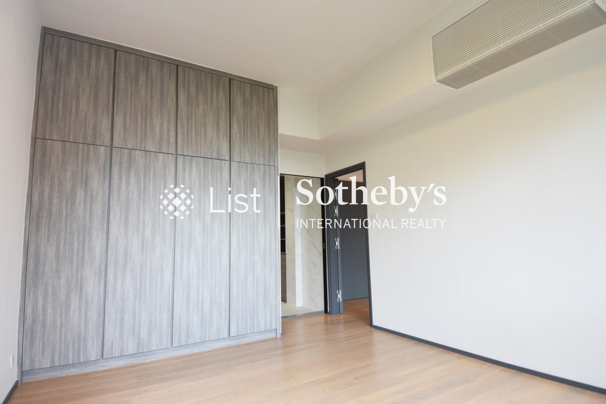 South Bay Villas 南灣新邨 | Master Bedroom