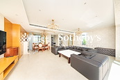 Villa Rosa 玫瑰園 | Living and Dining Room