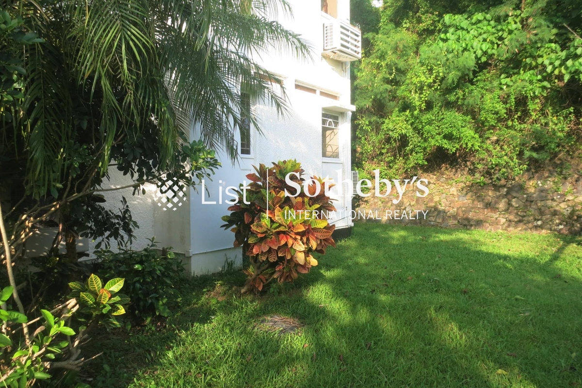 Deepdene 蒲苑 | Private Garden off Living and Dining Room