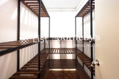 Deepdene 蒲苑 | Walk-in Closet in Master Bedroom 