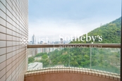 Grand Bowen 宝云殿 | Balcony off Living and Dining Room