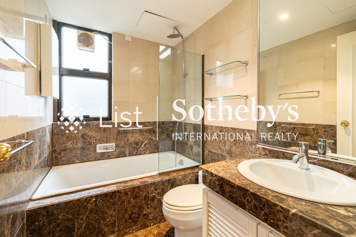 Grand Bowen 宝云殿 | Master Bathroom