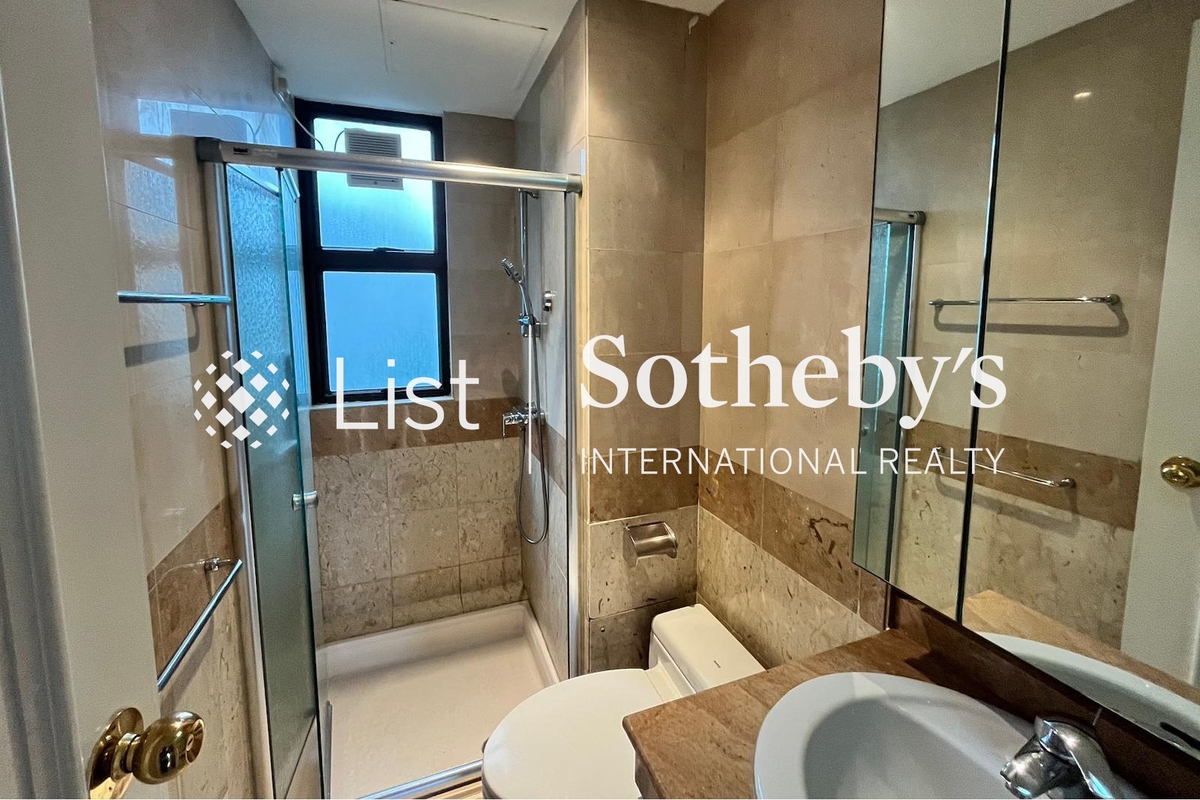 Grand Bowen 寶雲殿 | Guest Bathroom