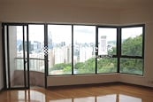 Grand Bowen 寶雲殿 | Balcony off Living and Dining Room