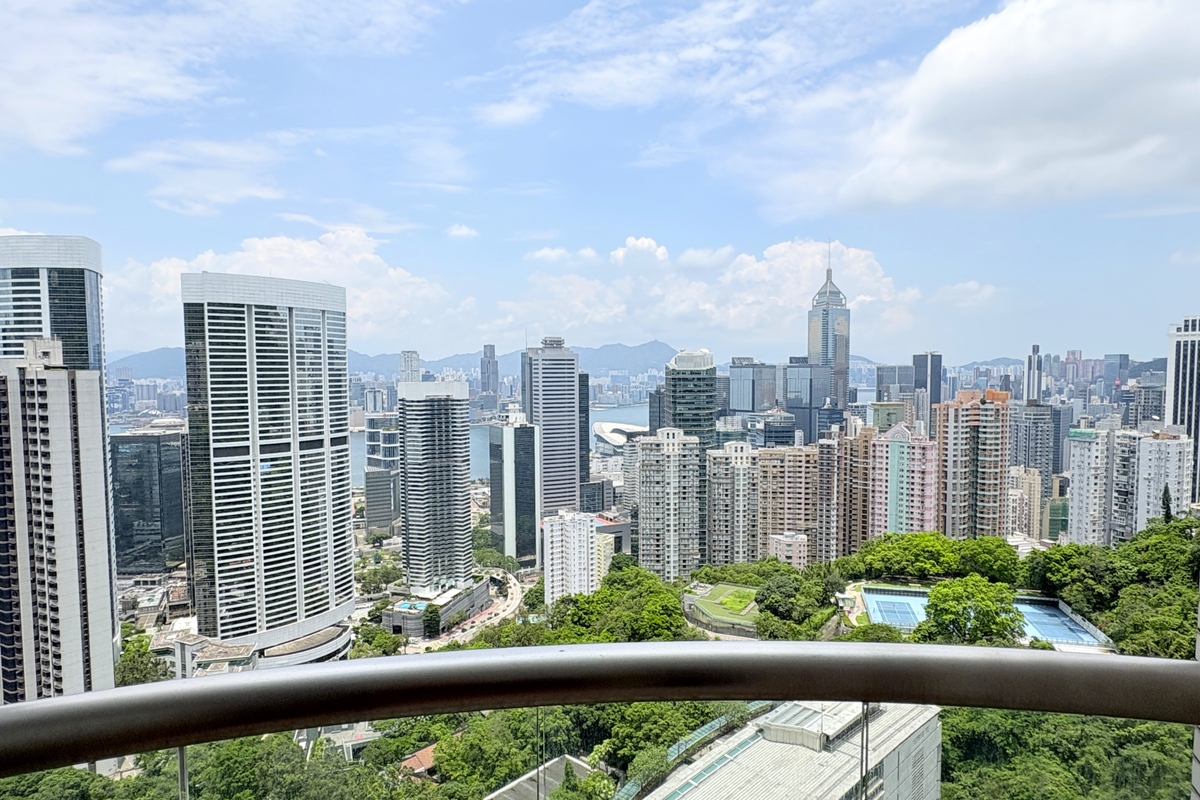 Grand Bowen 寶雲殿 | View from Balcony