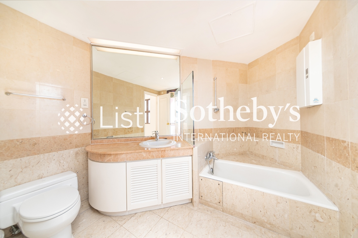 Grand Bowen 寶雲殿 | Second En-suite Bathroom