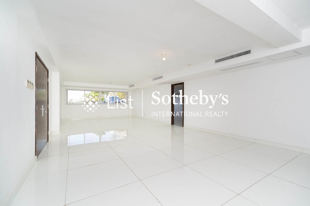 Villa Cecil Phase 3 趙苑3期 | Living and Dining Room