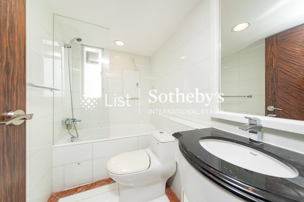 Villa Cecil Phase 3 趙苑3期 | Guest Bathroom