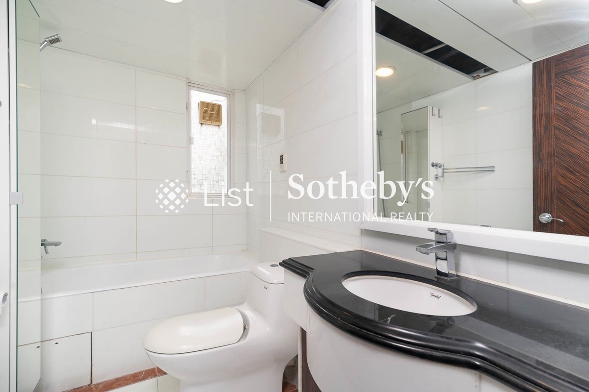 Villa Cecil Phase 3 趙苑3期 | Guest Bathroom