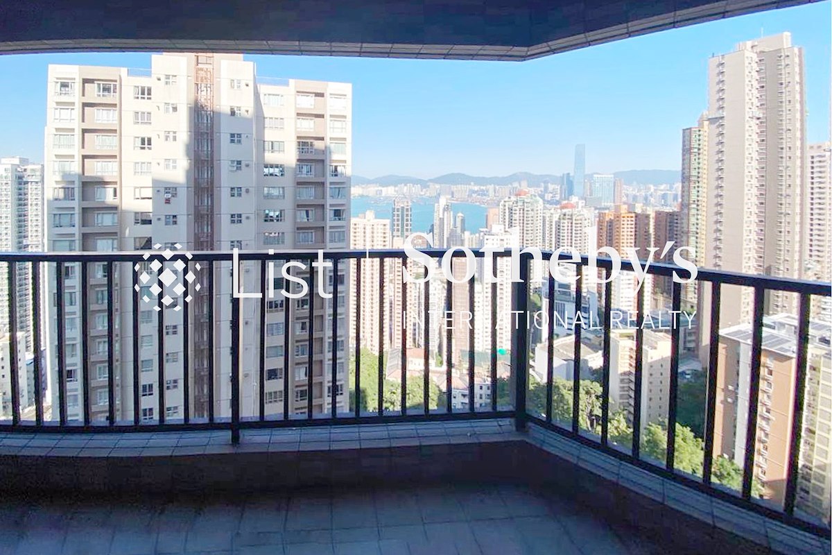 Scenic Garden 福苑 | Balcony off Living and Dining Room