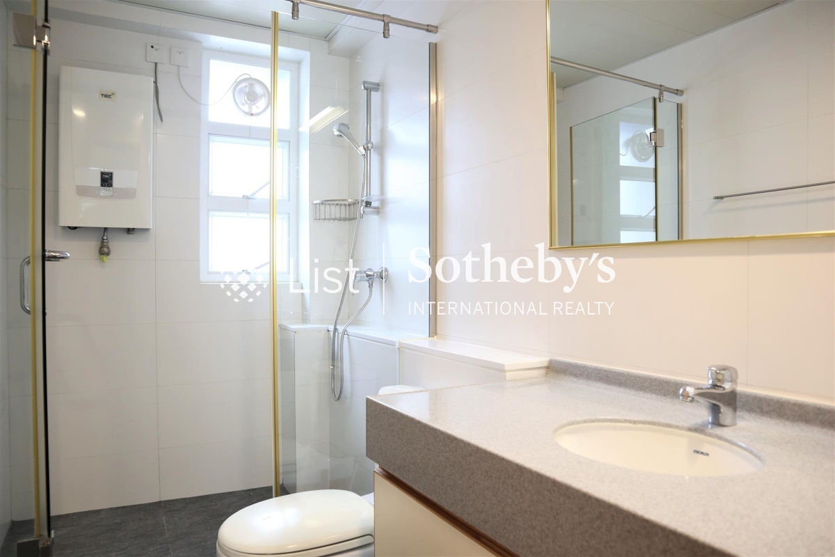 Amber Garden 安碧苑 | Master Bathroom