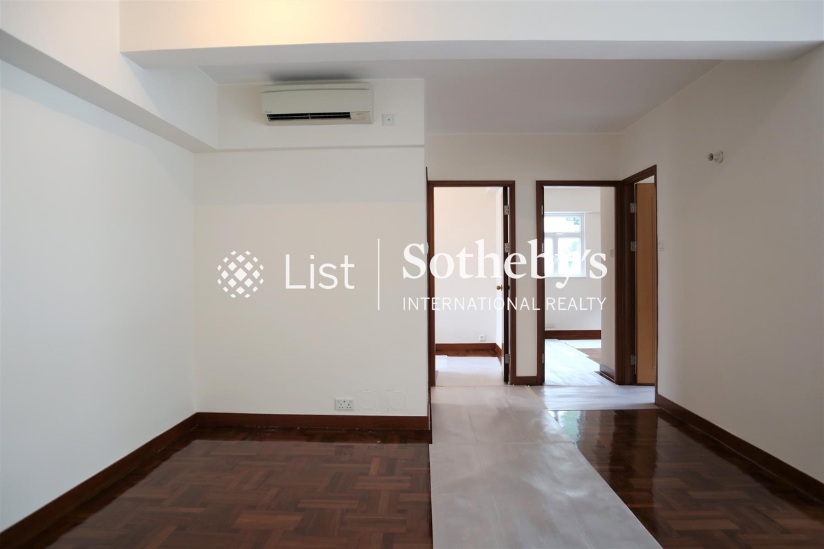 Amber Garden 安碧苑 | Living and Dining Room