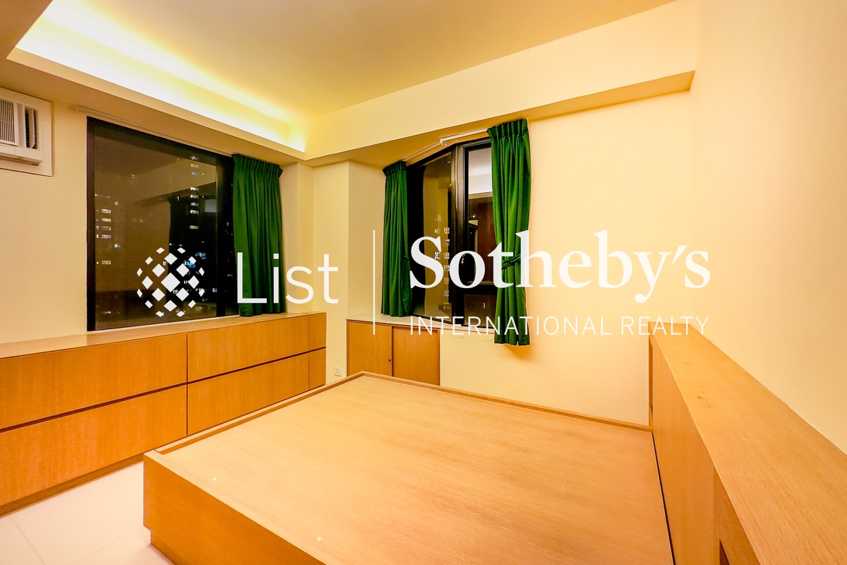 Sherwood Court 誠和閣 | Master Bedroom