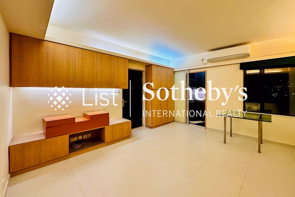 Sherwood Court 诚和阁 | Living and Dining Room