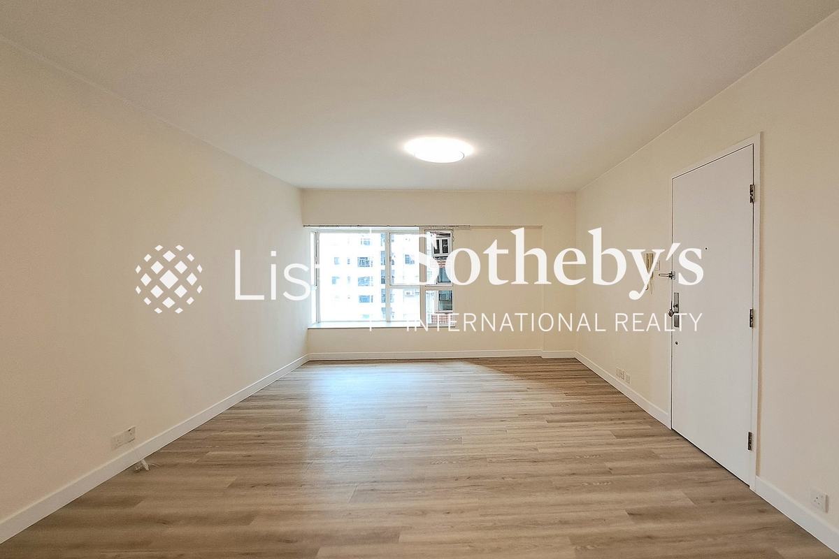 Pacific Palisades 宝马山花园 | Living and Dining Room