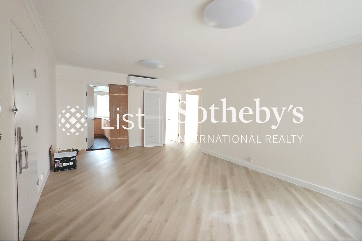 Pacific Palisades 宝马山花园 | Living and Dining Room