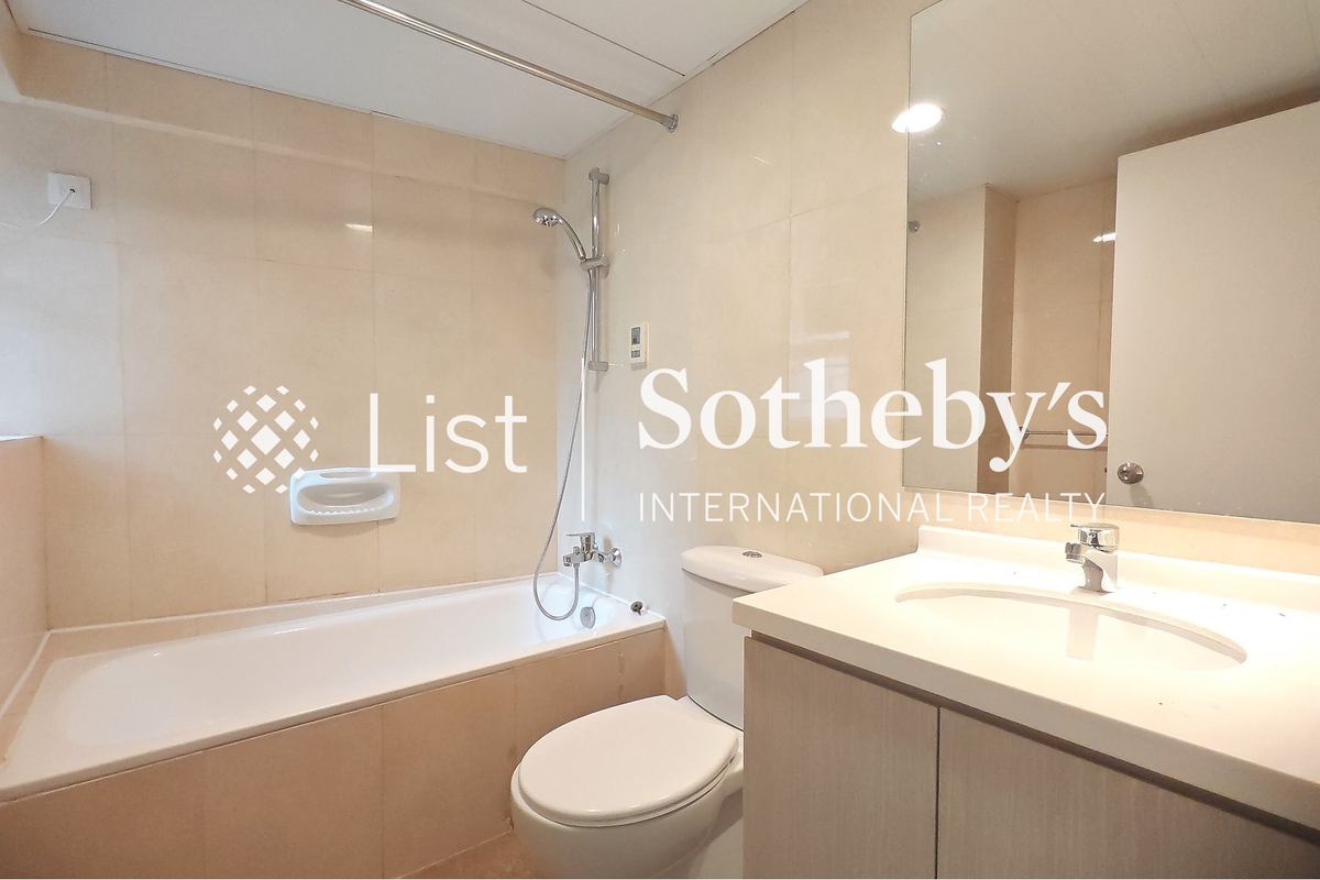 Pacific Palisades 宝马山花园 | Master Bathroom