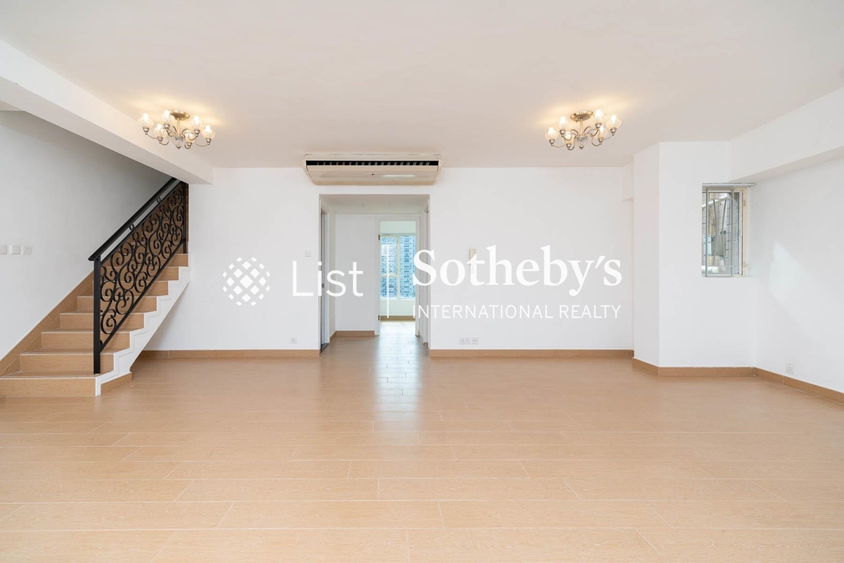 Pacific Palisades 寶馬山花園 | Living and Dining Room