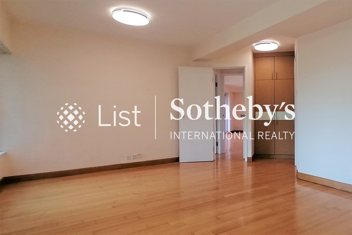 Pacific Palisades 宝马山花园 | Master Bedroom