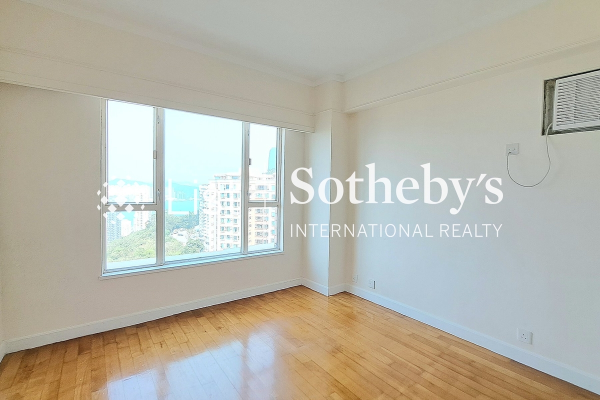 Pacific Palisades 寶馬山花園 | Master Bedroom