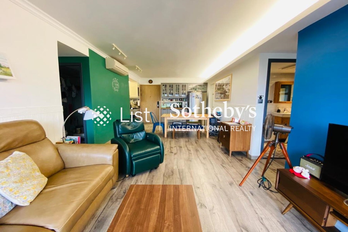 Pacific Palisades 寶馬山花園 | Living and Dining Room