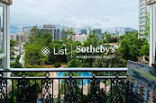 Pacific Palisades 寶馬山花園 | View from Living and Dining Room