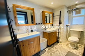 Pacific Palisades 寶馬山花園 | Master Bathroom